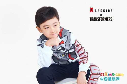 ABC KIDS携手变形金刚，跨界找寻童年记忆