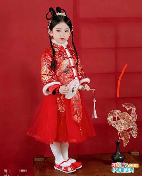 祝贺海威迩获得CCTV《品牌中国》栏目2022年重点推荐童装品牌