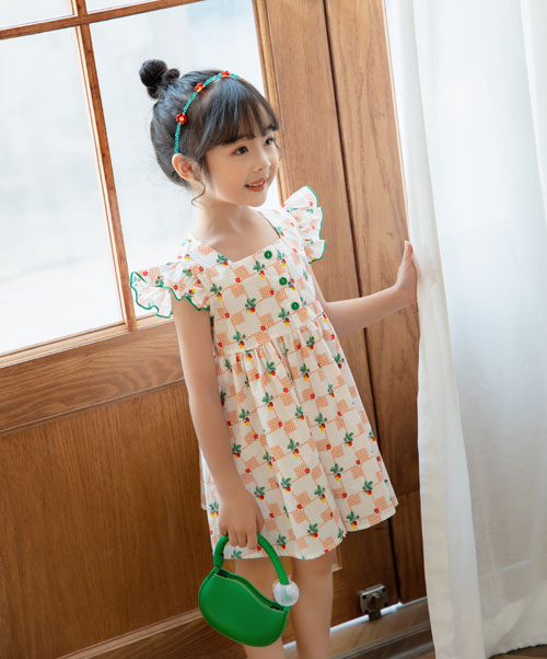 田田小象一直以来坚持为消费者提供优质时尚的童装