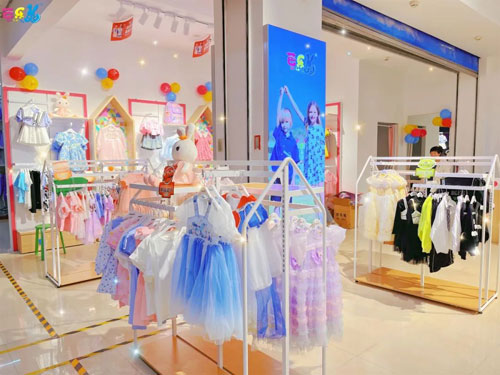 芭乐兔 | 童装门店经营宝典，让孩子和家长为你的店着迷！