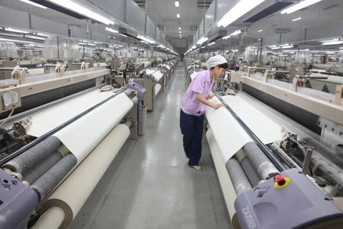 “百年未有之大变局”仍在继续，2024纺织行业的三个危与机
