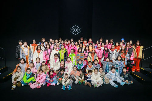 中国国际时装周童装发布，拓展行业发展新维度